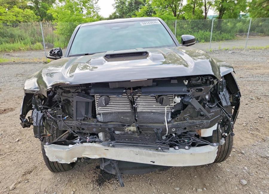 Salvage 2025 Toyota Tacoma Trd Sport in Black