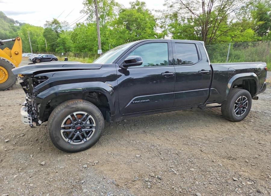 Salvage 2025 Toyota Tacoma Trd Sport in Black