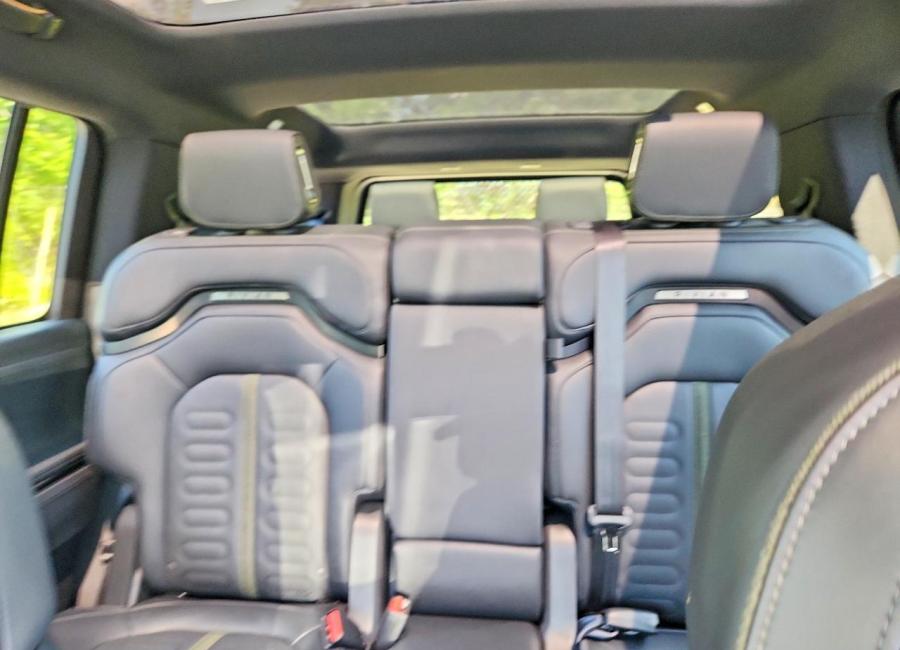 Salvage 2026 Rivian R1s Adventure in Green