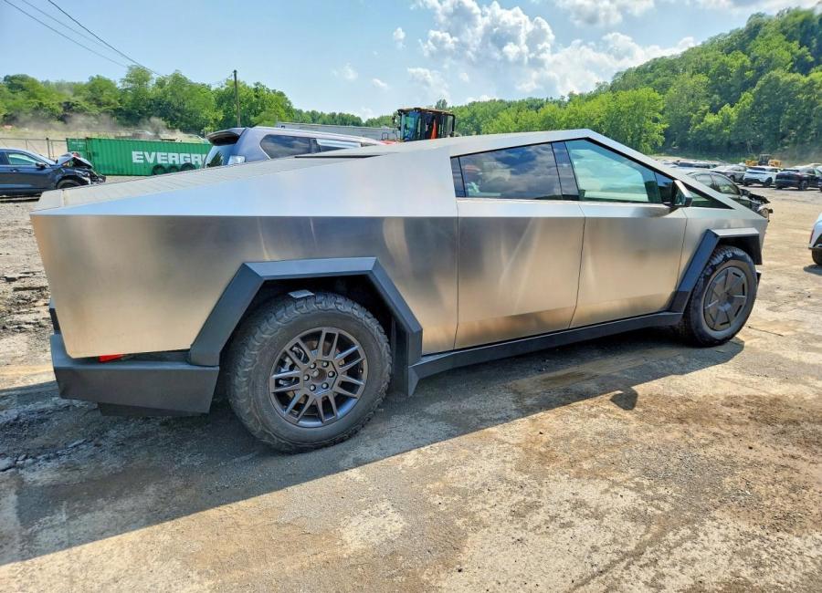 Salvage 2026 Tesla Cybertruck  in Silver