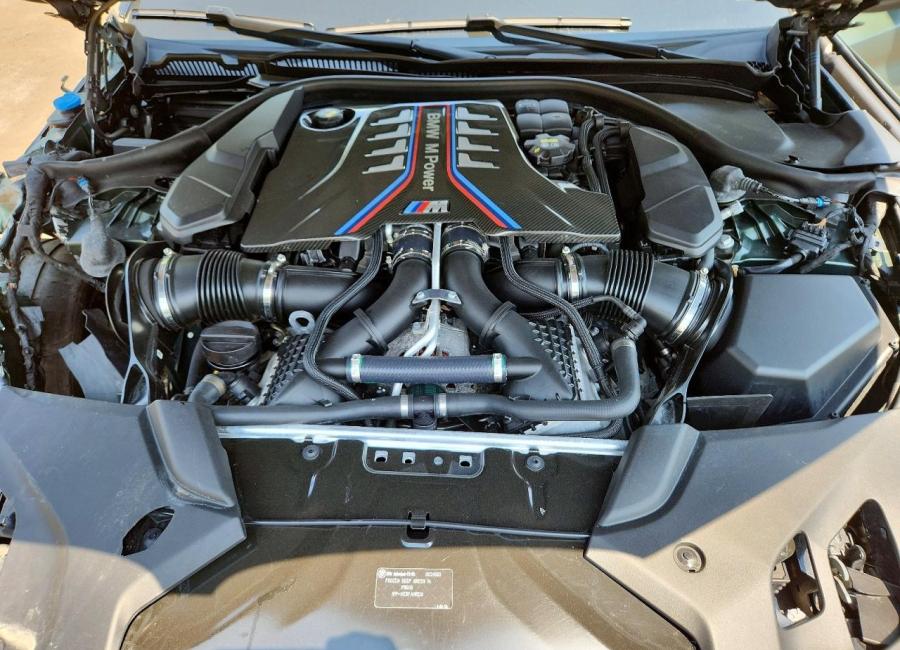 Salvage 2022 Bmw M5 Cs in Green