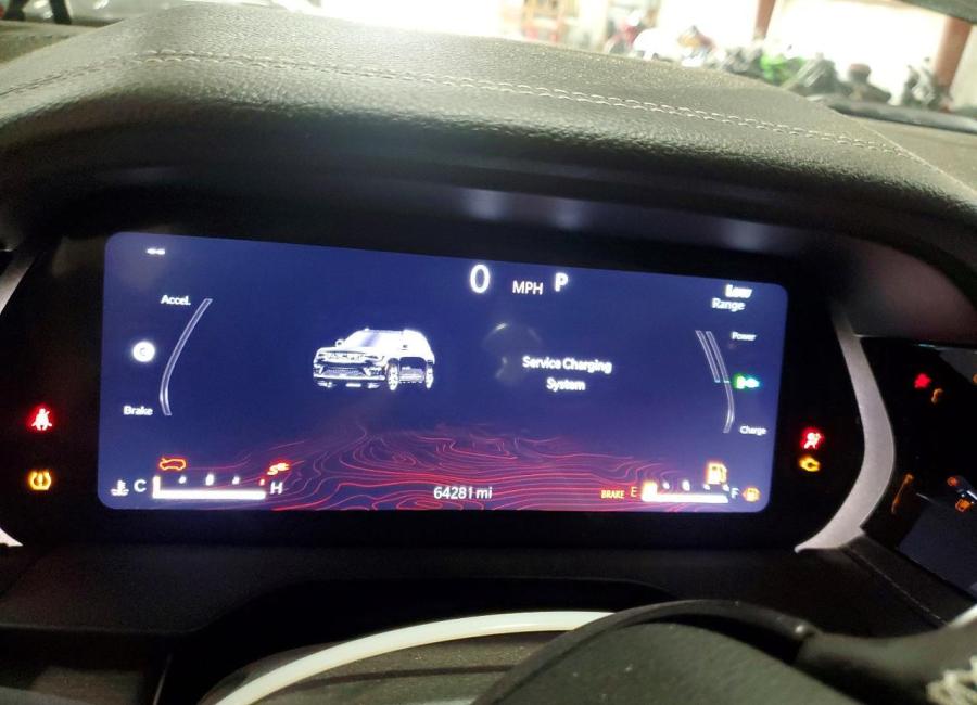 Salvage 2023 Jeep Grand Cherokee Limited in Black