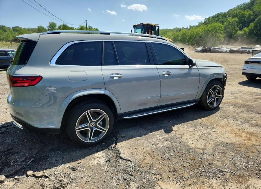 Salvage 2025 Mercedes Benz Gls 450 4matic in Gray