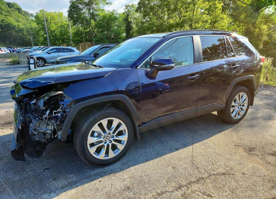 Salvage 2025 Toyota Rav4 Xle Premium in Blue