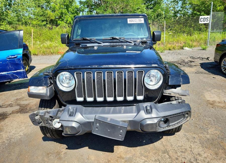 Salvage 2023 Jeep Wrangler Sahara in Black