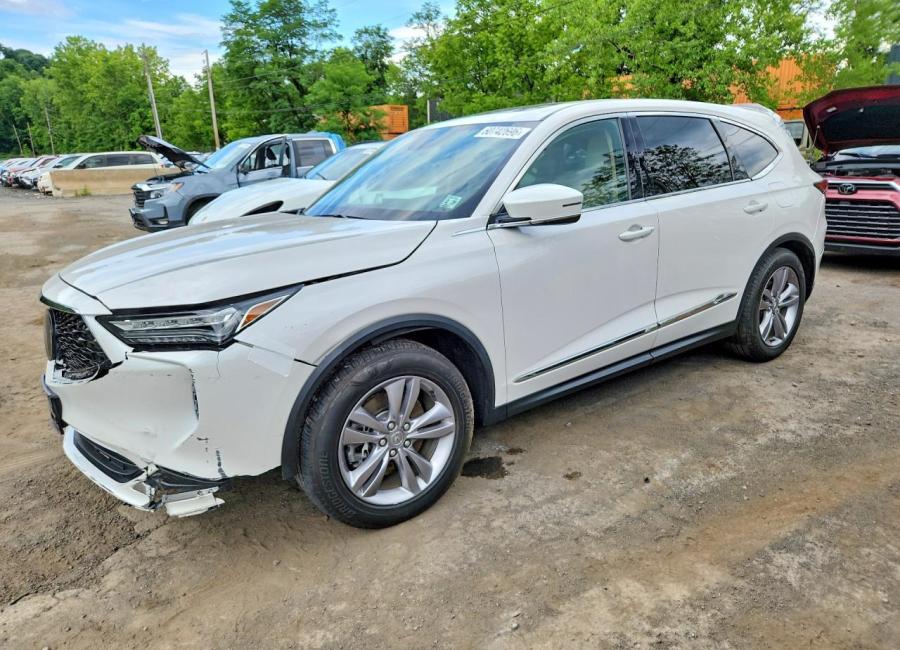 Salvage 2024 Acura Mdx  in White