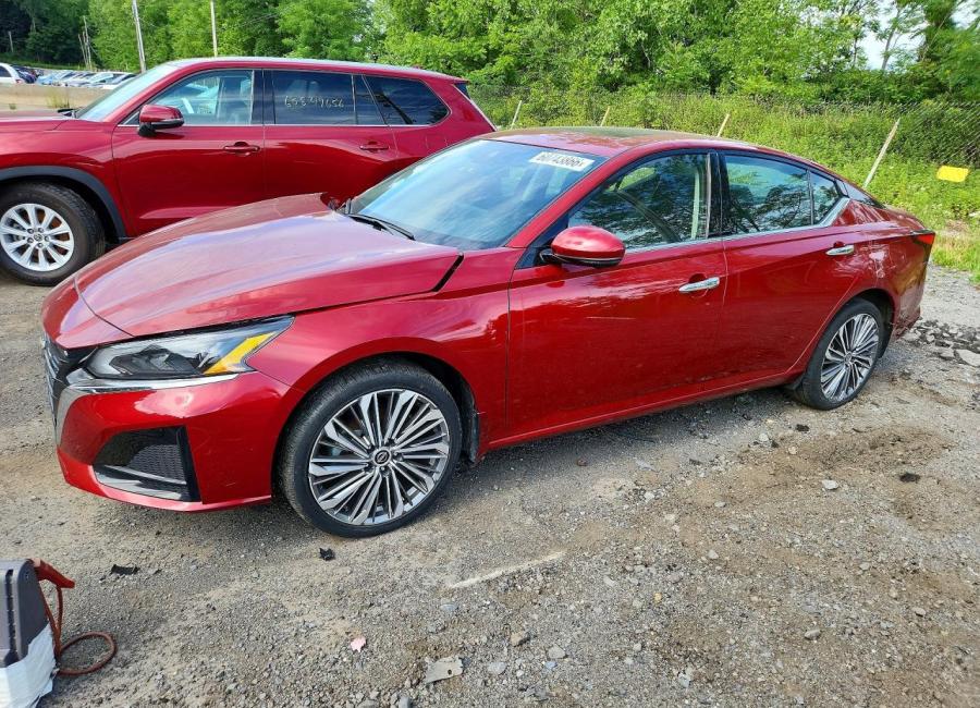 Salvage 2024 Nissan Altima Sl in Burgundy