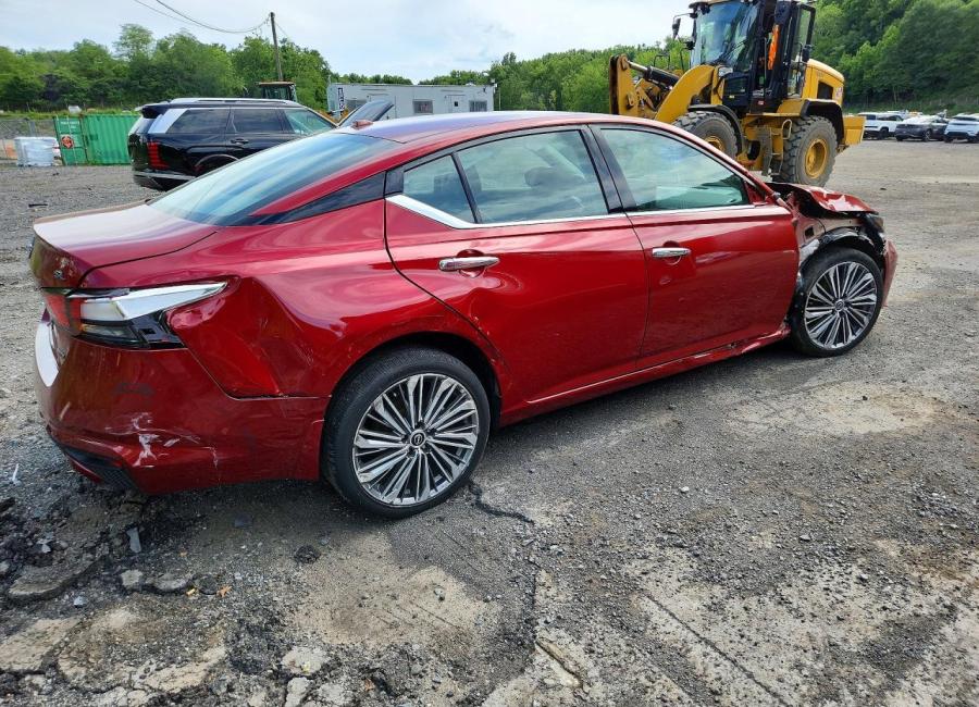 Salvage 2024 Nissan Altima Sl in Burgundy