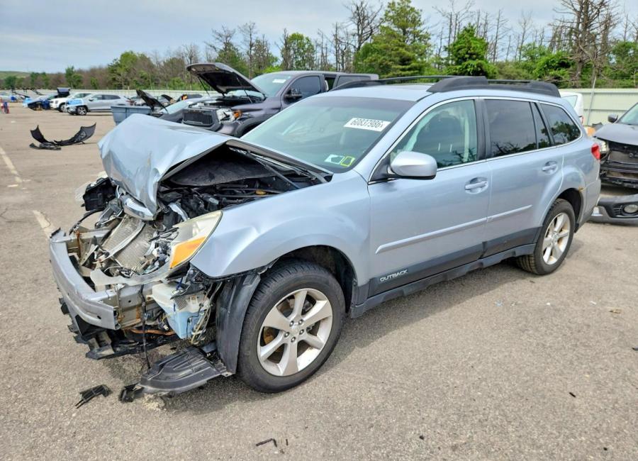 Salvage 2014 Subaru Outback Limited in Silver