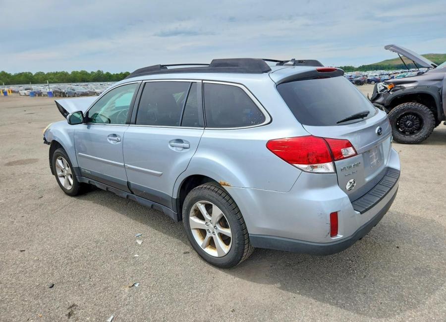 Salvage 2014 Subaru Outback Limited in Silver