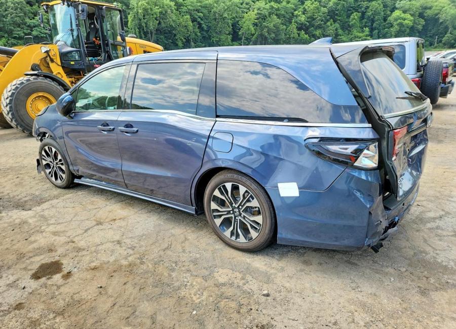 Salvage 2026 Honda Odyssey Elite in Blue