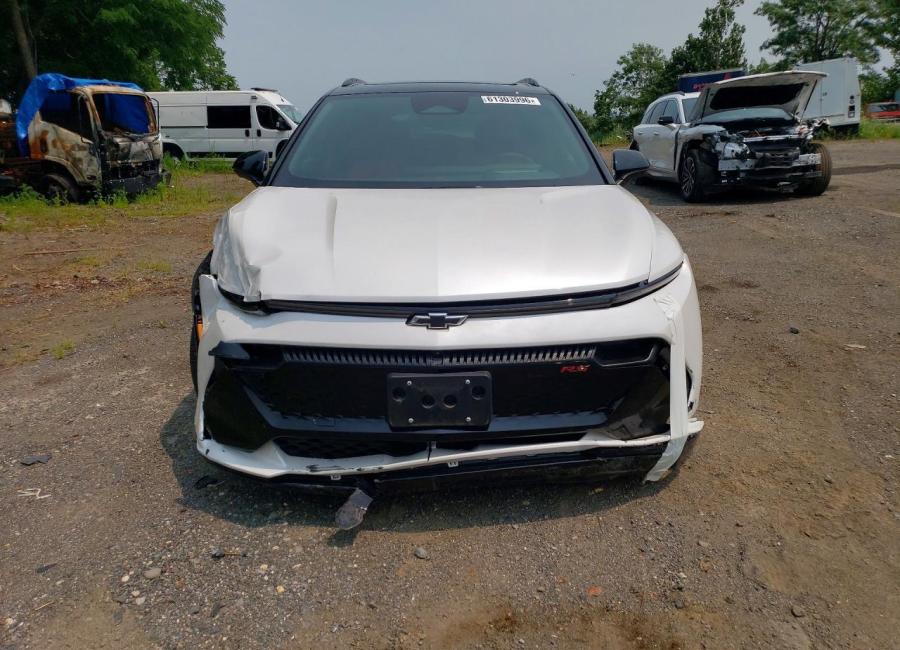 Salvage 2025 Chevrolet Equinox Rs in White