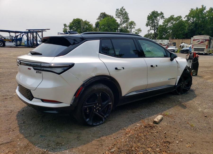 Salvage 2025 Chevrolet Equinox Rs in White