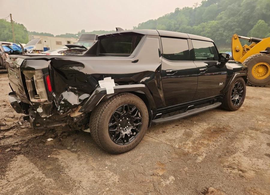 Salvage 2025 Gmc Hummer  in Black