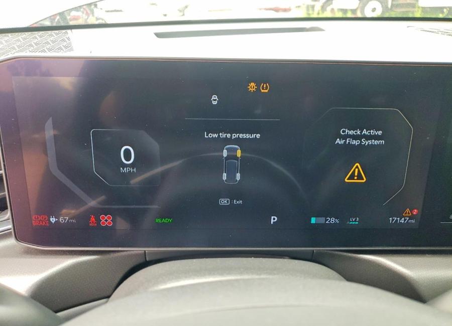 Salvage 2024 Kia Ev9 Gt Line in Black
