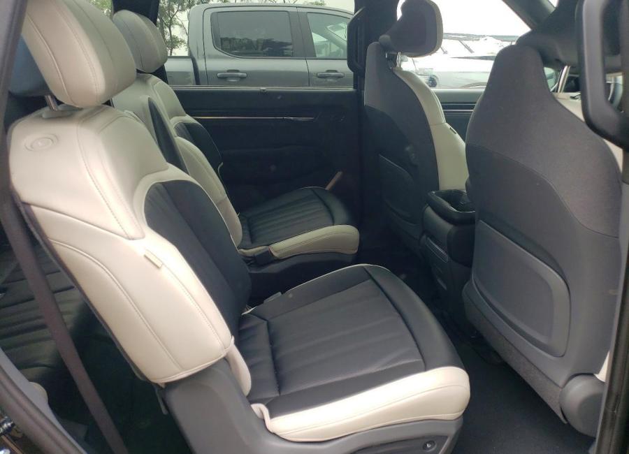 Salvage 2024 Kia Ev9 Gt Line in Black