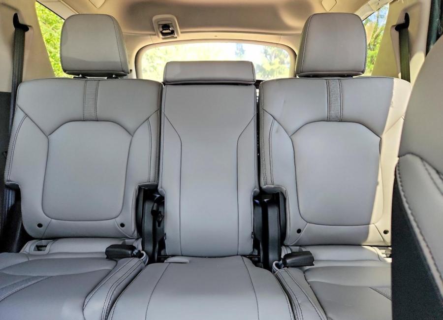 Salvage 2025 Honda Pilot Touring in Blue