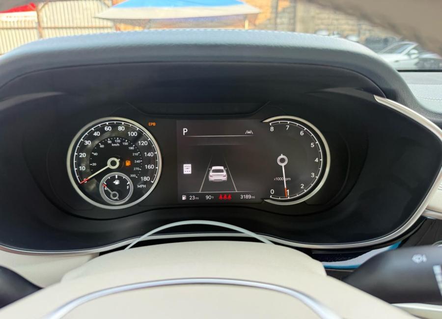 Salvage 2026 Genesis G70  in White
