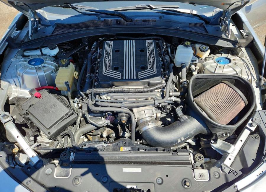 Salvage 2018 Chevrolet Camaro Zl1 in Silver