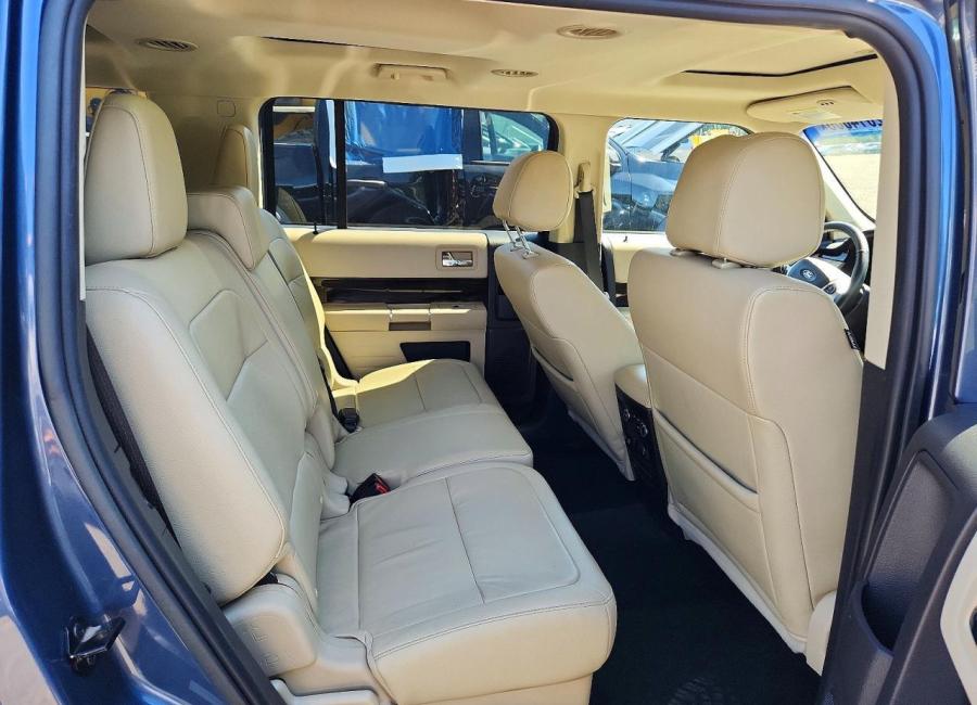 Salvage 2019 Ford Flex  in Blue