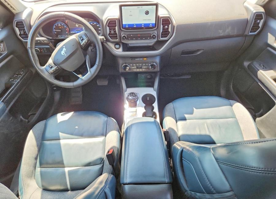 Salvage 2022 Ford Bronco Sport Outer Banks in White