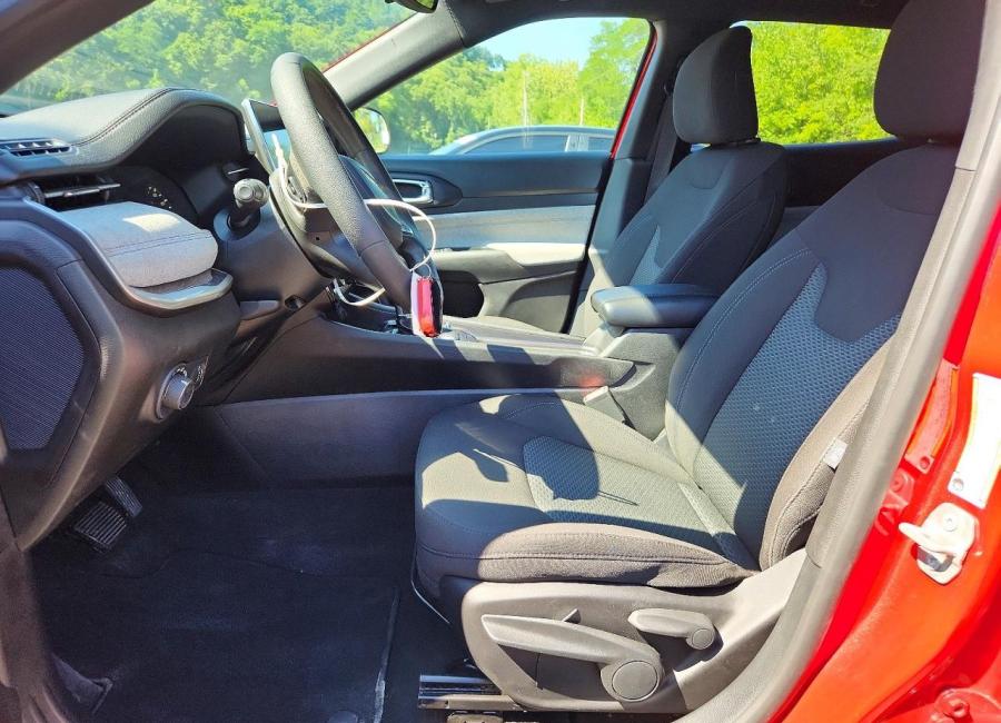 Salvage 2024 Jeep Compass Sport in White