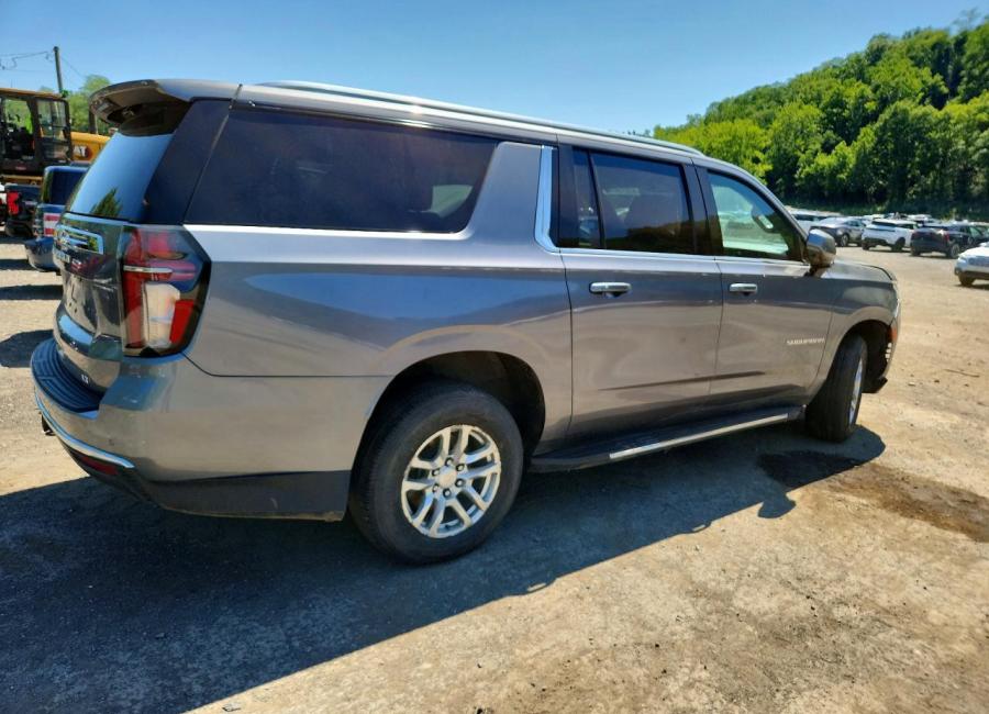 Salvage 2022 Chevrolet Suburban  in Silver