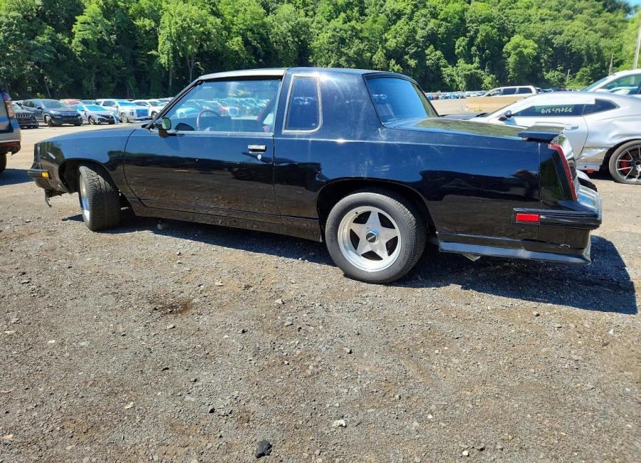 Salvage 1983 Oldsmobile Cutlass Calais in Black