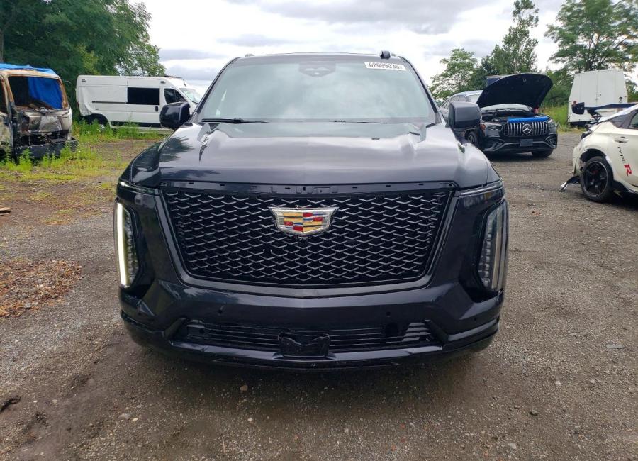 Salvage 2025 Cadillac Escalade Esv Sport in Black