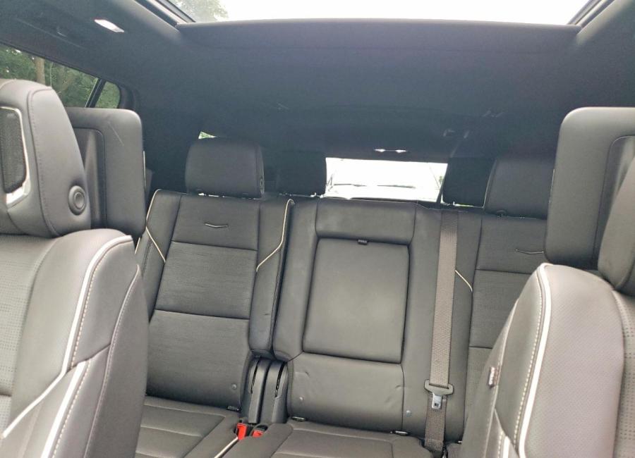 Salvage 2025 Cadillac Escalade Esv Sport in Black