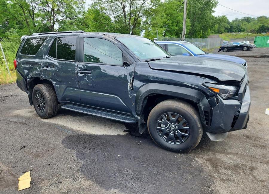 Salvage 2026 Toyota 4runner  in Gray