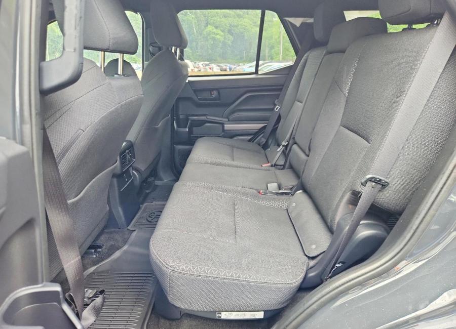 Salvage 2026 Toyota 4runner  in Gray