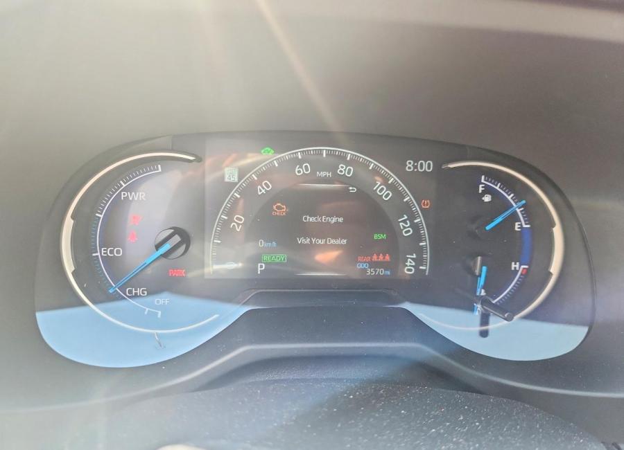 Salvage 2025 Toyota Rav4 Hybrid Xle in Burgundy