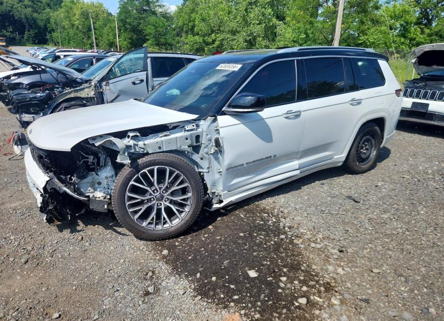 Salvage 2021 Jeep Grand Cherokee L Summit in White