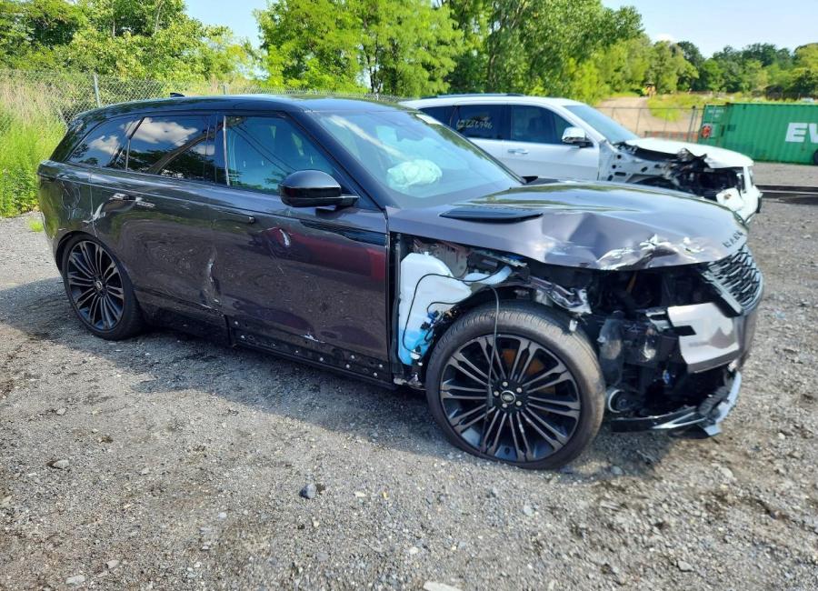 Salvage 2026 Land Rover Velar Dynamic Se in Gray