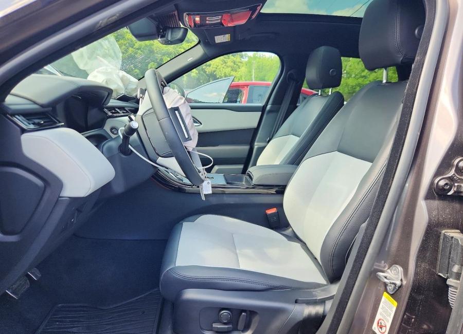 Salvage 2026 Land Rover Velar Dynamic Se in Gray