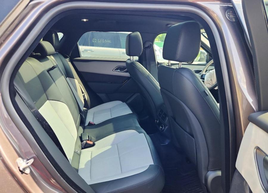 Salvage 2026 Land Rover Velar Dynamic Se in Gray
