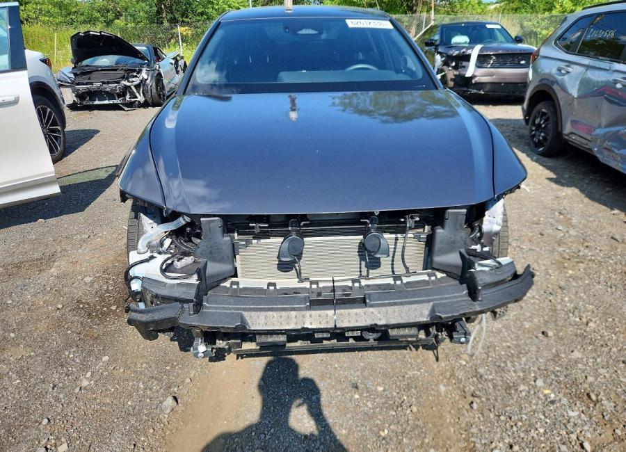 Salvage 2023 Toyota Crown Limited in Gray