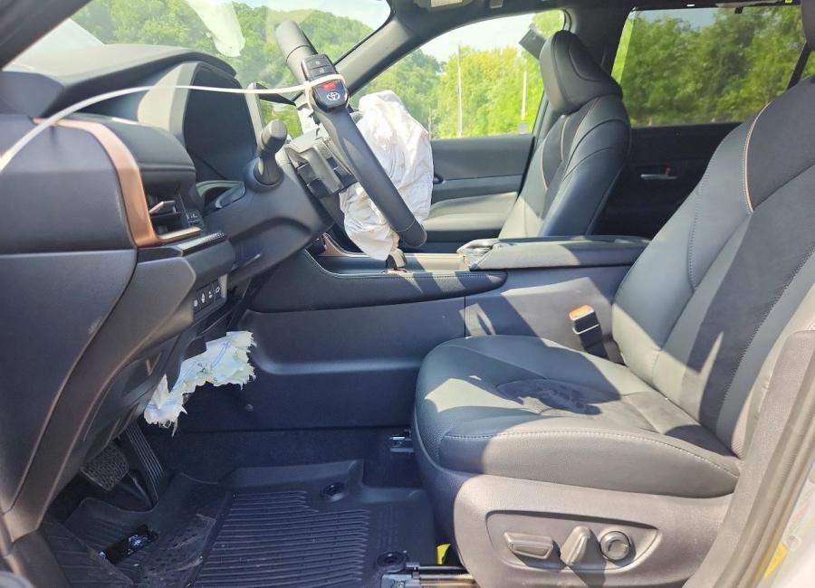 Salvage 2026 Toyota Grand Hybrid Max Platinum in Gray
