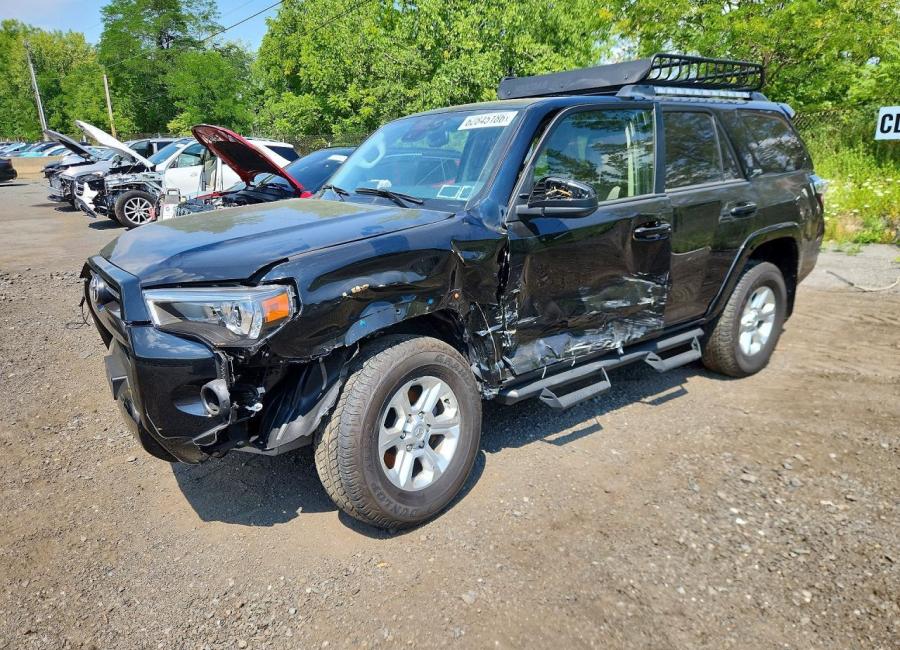 Salvage 2024 Toyota 4runner  in Black