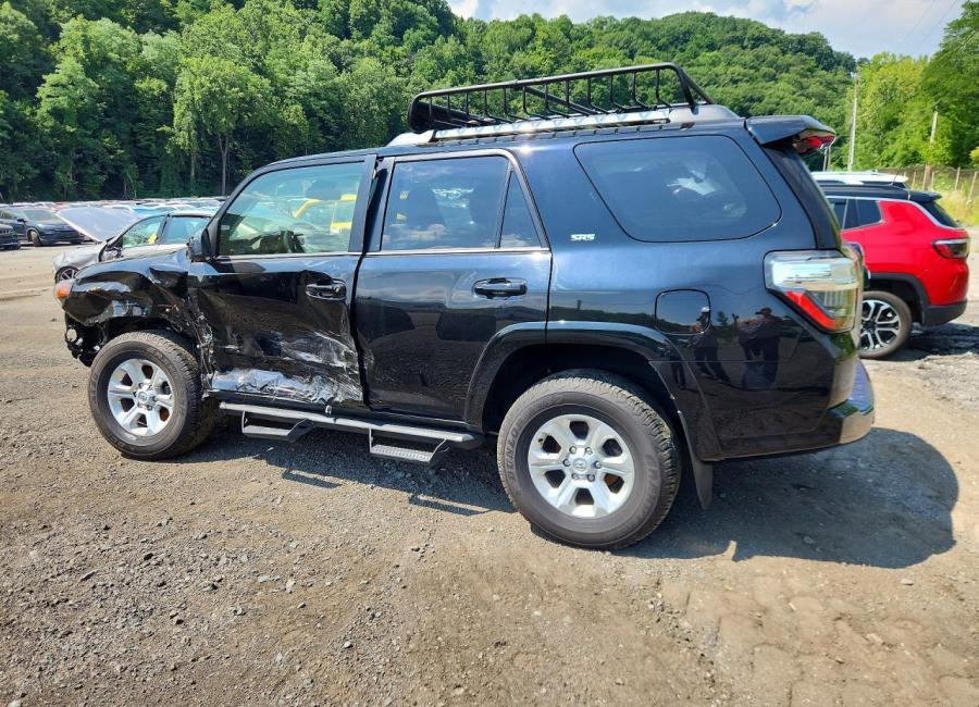 Salvage 2024 Toyota 4runner  in Black