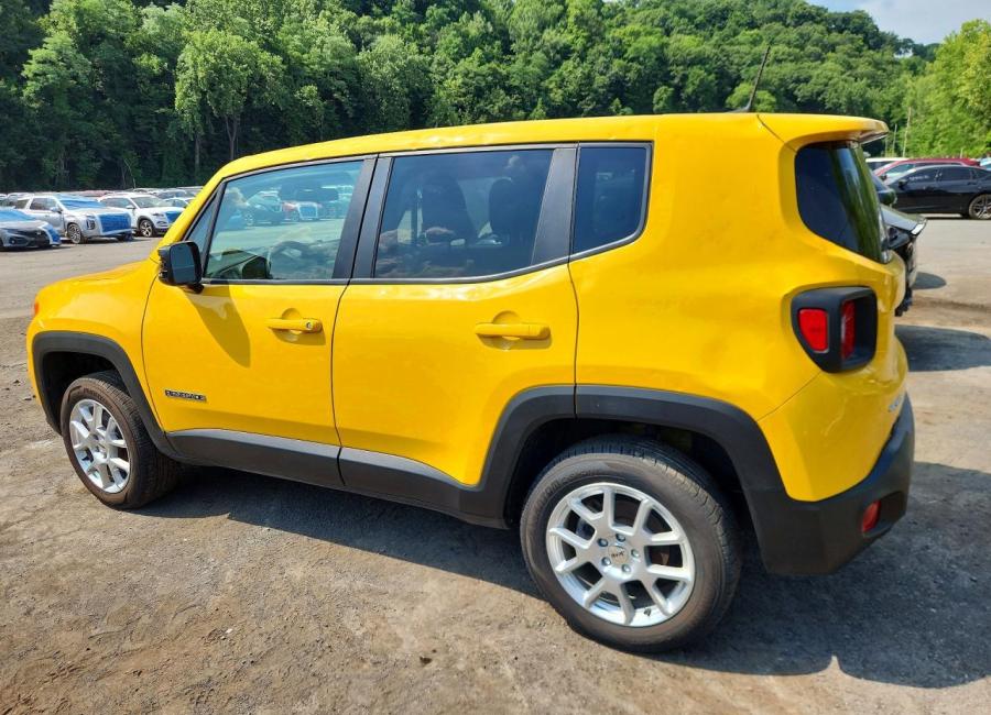 Salvage 2023 Jeep Renegade  in Yellow
