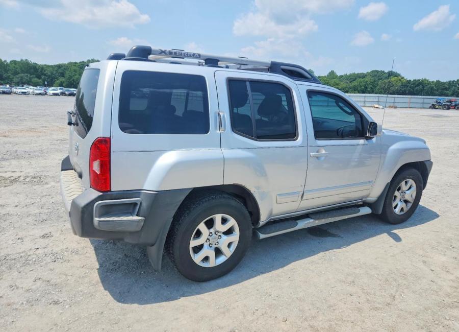 Salvage 2010 Nissan Xterra Se in Gray