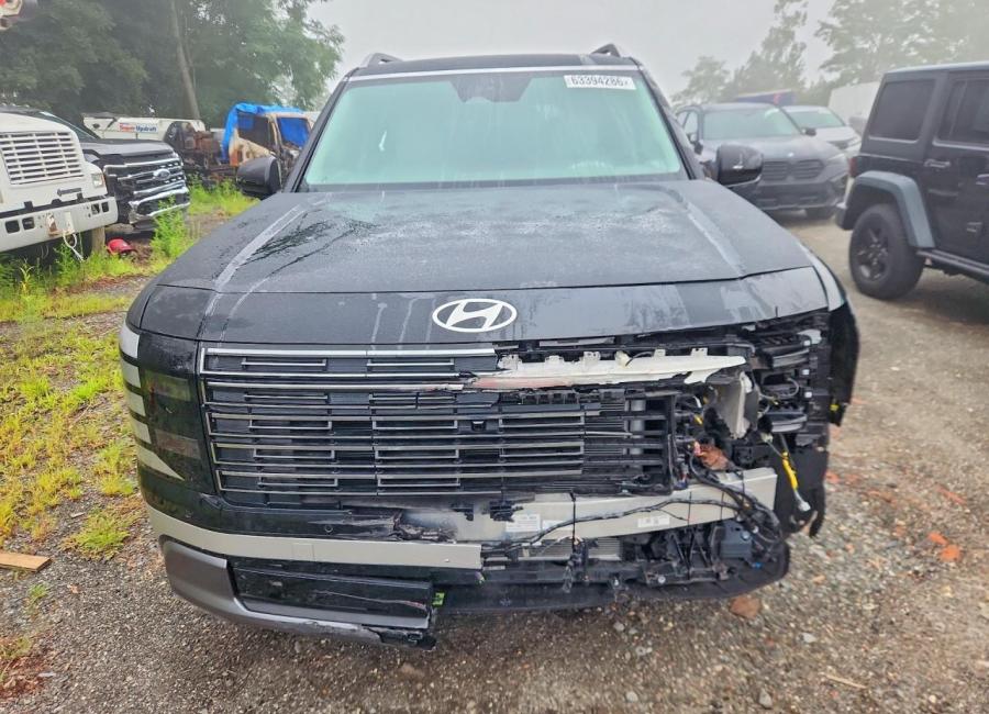 Salvage 2026 Hyundai Palisade Limited in Black