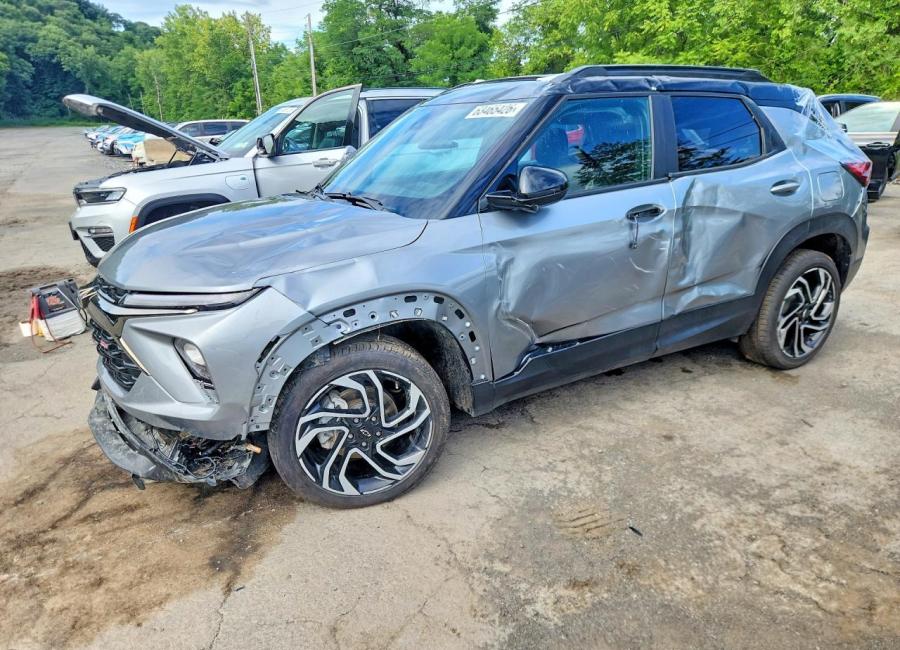 Salvage 2026 Chevrolet Trailblazer Rs in Silver