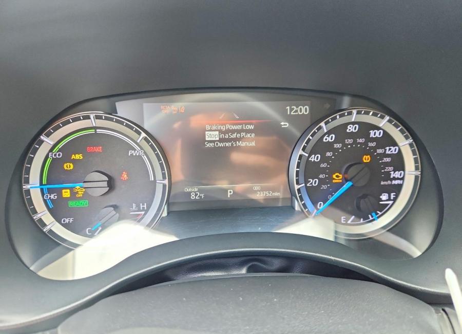 Salvage 2023 Toyota Highlander Hybrid Bronze Edition in Black