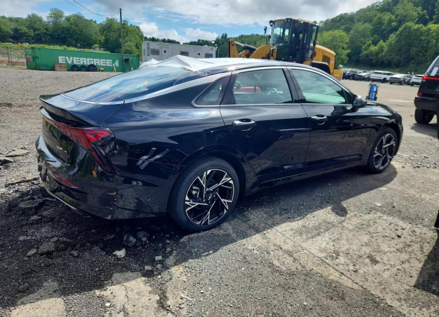 Salvage 2025 Kia K5 Gt Line in Black