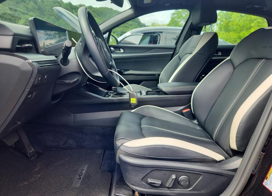 Salvage 2025 Kia K5 Gt Line in Black