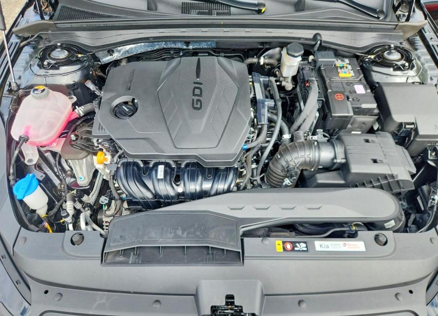 Salvage 2025 Kia K5 Gt Line in Black