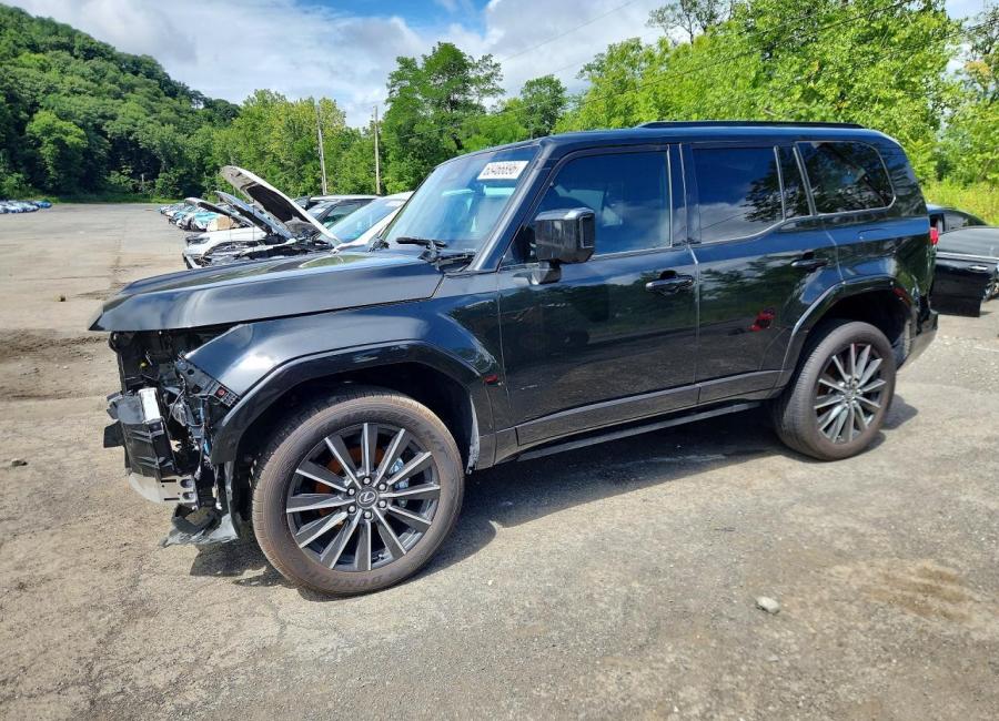 Salvage 2025 Lexus Gx 550 Luxury in Black